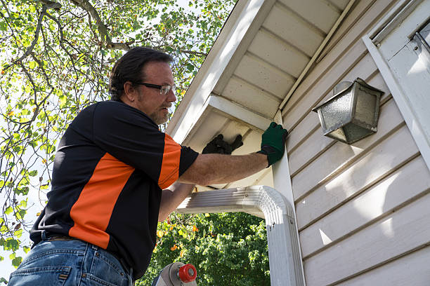 Best Yard Waste Removal  in Oak Ridge, FL